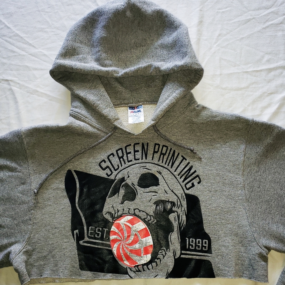 ‼SOLD‼ VTG Screen Printing Skull Cropped Hoodie - Picture 5 of 8